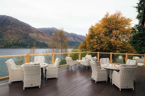 The Whispering Pine Lodge, Terrace/patio