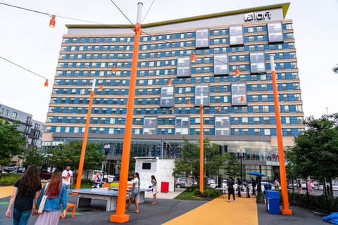 Aloft by Marriott, Boston Seaport District, Exterior
