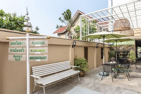 Ayothaya Riverside Hotel Ayutthaya, Exterior