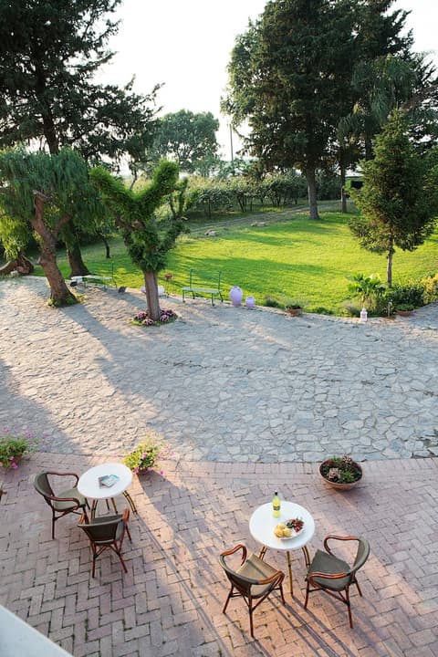 La Chora di Paestum, Terrace/patio