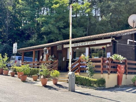 Camping Village Mugello Verde, Reception