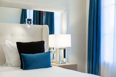 Hotel Camille Paris Gare de Lyon, Tapestry Collection by Hilton, Room