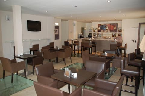 Hotel Convento del Giraldo, Restaurant