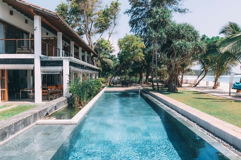 Lantern Boutique Hotel by Reveal, Pool
