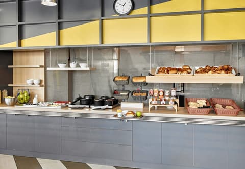 B&B HOTEL Paris Italie Porte de Choisy, Breakfast buffet