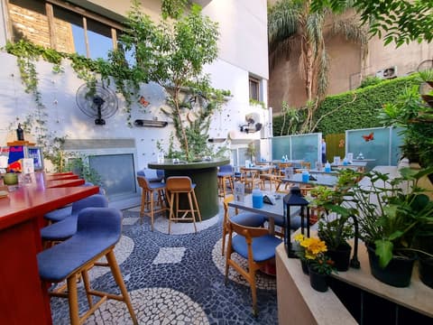 New President Hotel Cairo, Restaurant