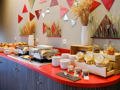 Hôtel Mercure Toulouse Sud, Breakfast area