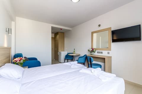 Paul Marie Hotel Apartments, Room