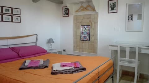Zagara di Sicilia, Room