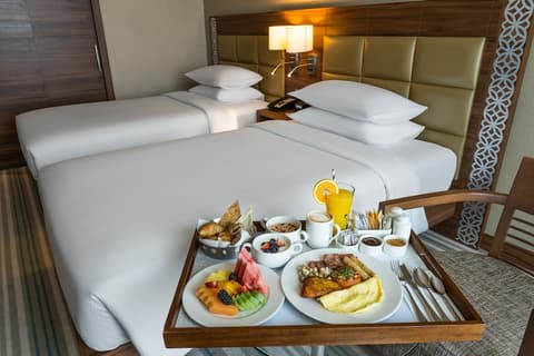 Hilton Garden Inn Dubai Deira, Room