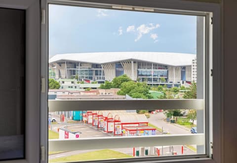 B&B HOTEL Lyon Grand Stade Meyzieu, View from property