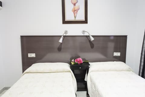 Casa de los Faroles, Room