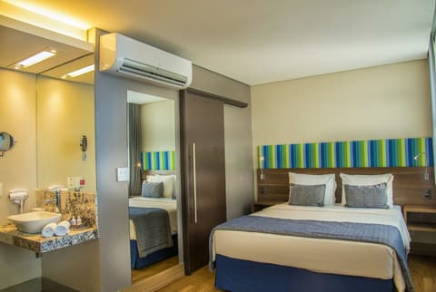 Prodigy Santos Dumont by Wish, Room