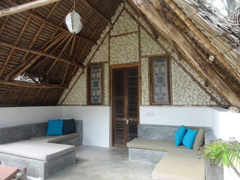 Nur Beach Hotel, Room