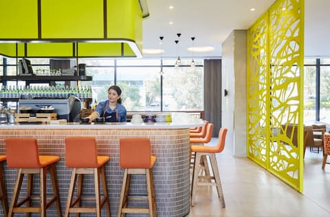 Holiday Inn Express Sydney Macquarie Park by IHG, Cafe