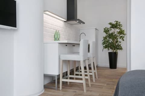 Angel Main Square, Private kitchen