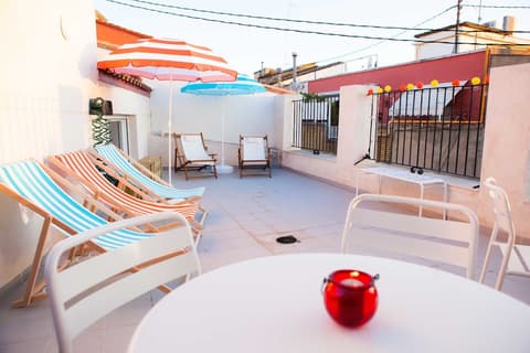 Hulot B&B Valencia, Terrace/patio