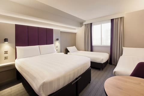 Premier Inn London Hampstead, Room