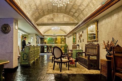 Katari Hotel At Plaza de Armas, Reception