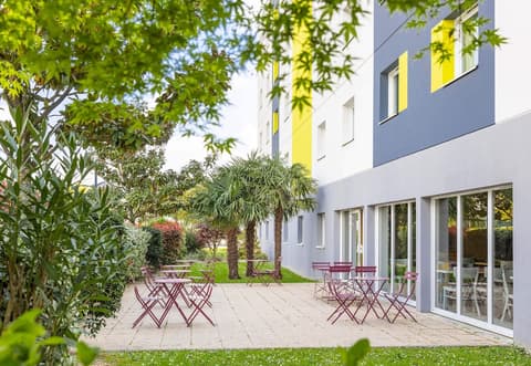 B&B HOTEL Rennes Ouest Villejean, Terrace/patio