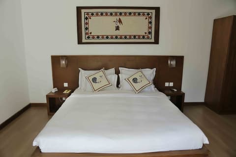 Tamarind Tree Hotel, Room