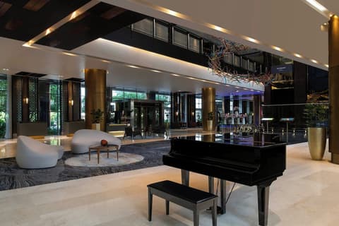 The Westin Doha Hotel & Spa, Lobby lounge