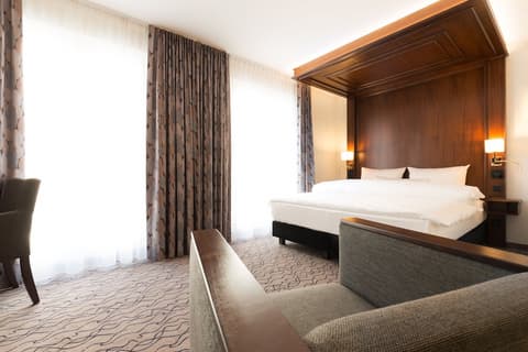 AdvaStay by KING's, Room