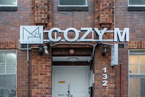 Cozy M Hostel, Exterior