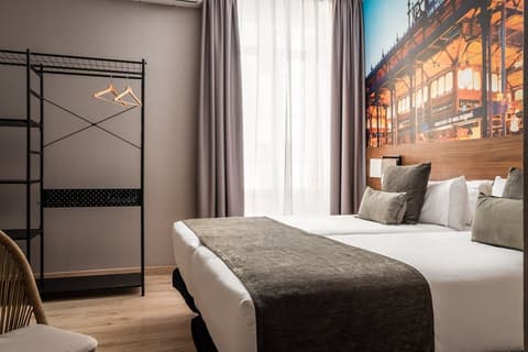 BYPILLOW The Citadel, Room