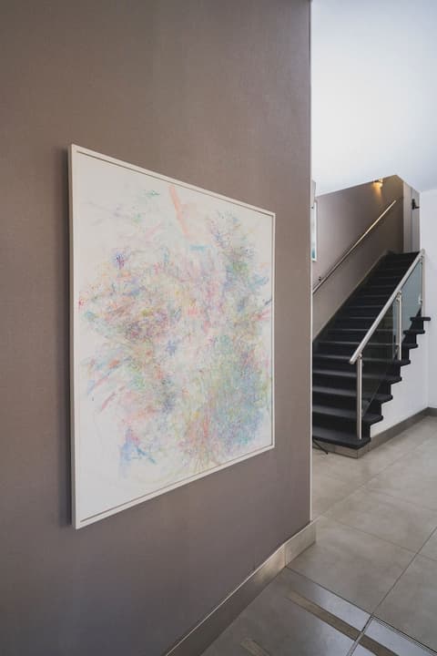 Hotel Tolosa, Reception