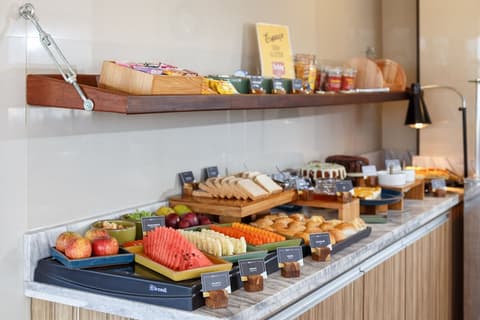 SLIM São José Zion, Breakfast area