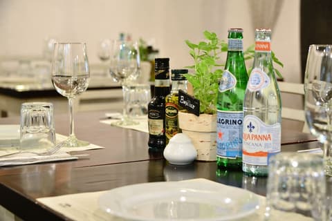 Unic Design Hotel - Near Mamitas Beach Club, Restaurant