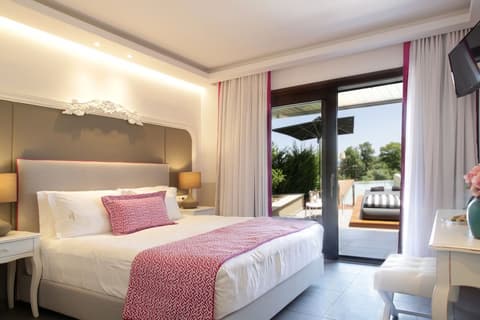 Avaton Luxury Beach Resort - Relais & Chateaux, Room