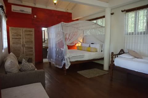 Thambapanni Retreat, Room