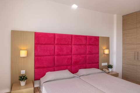 Papantonia Hotel Apartments, Room