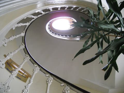 Belém Tejo - Setubalense, Interior entrance