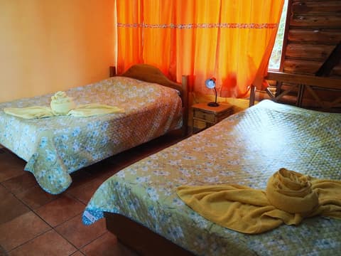 Arenal Tropical Garden, 