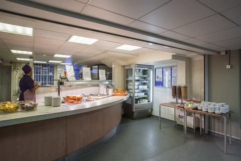 LSE Passfield Hall - Campus Accommodation, Dining