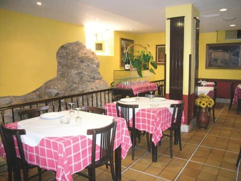 Hotel La Casona de Jovellanos, Restaurant