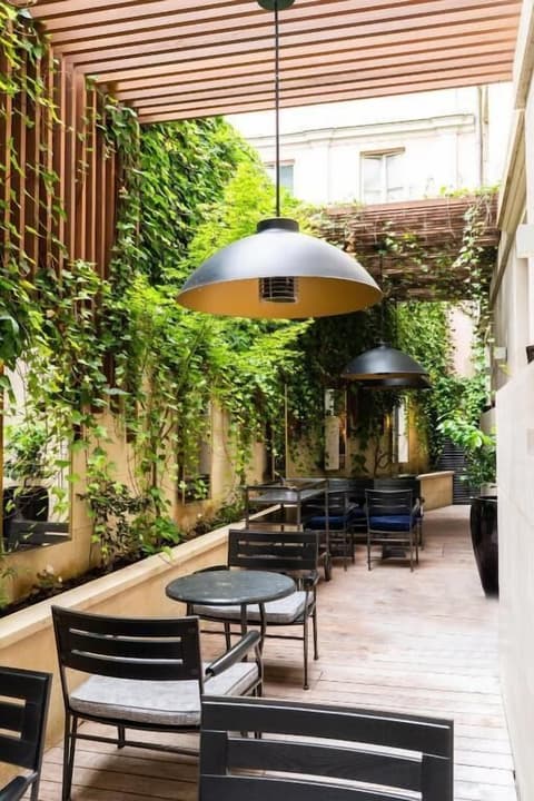 MAISON VILLEROY, Outdoor dining