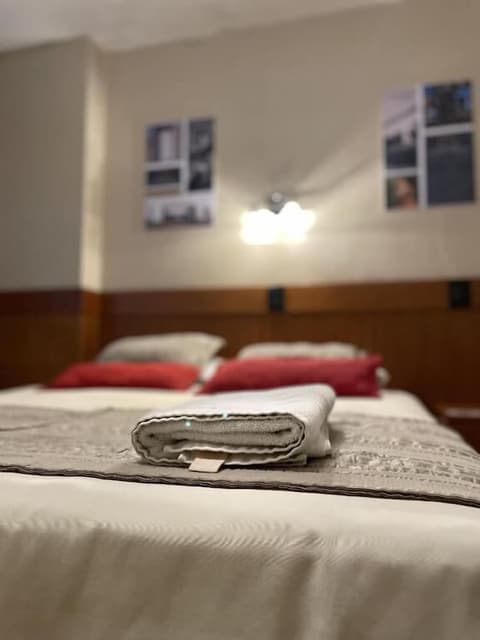 Hotel Camino Real, Room