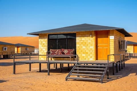 Arabian Oryx Camp, Room
