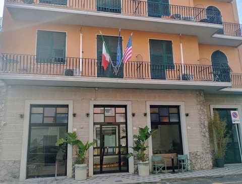 Hotel Le Grazie, Front of property