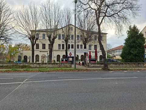 Hotel an der Rennbahn, Exterior