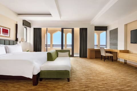 Hilton Muscat Al Bandar, Room