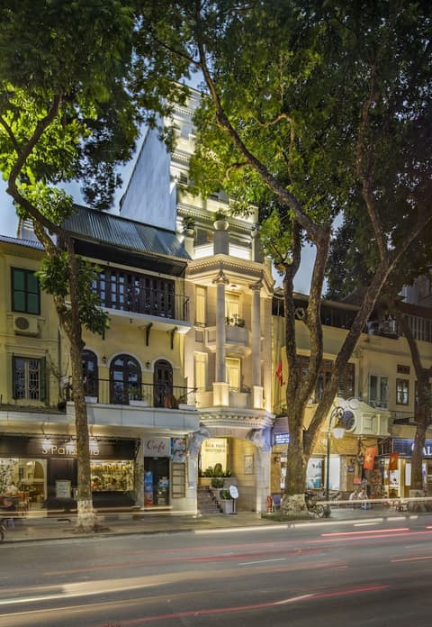 Silk Path Boutique Hanoi, Front of property