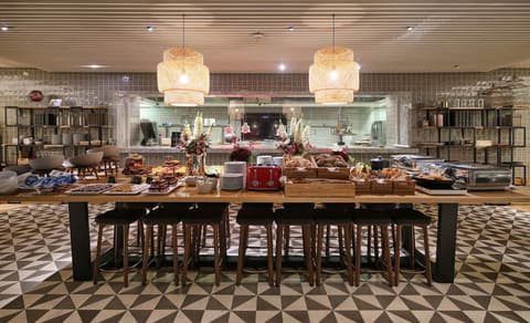 Lux Lisboa Park, Breakfast buffet