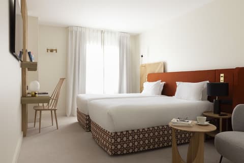 Plessis Grand Hôtel, Room