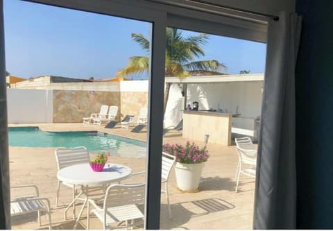 Genesis Apartments, Terrace/patio