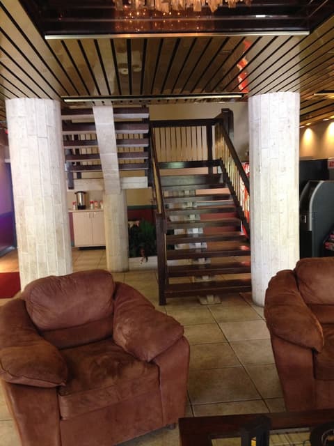 Miami Princess Hotel, Lobby sitting area